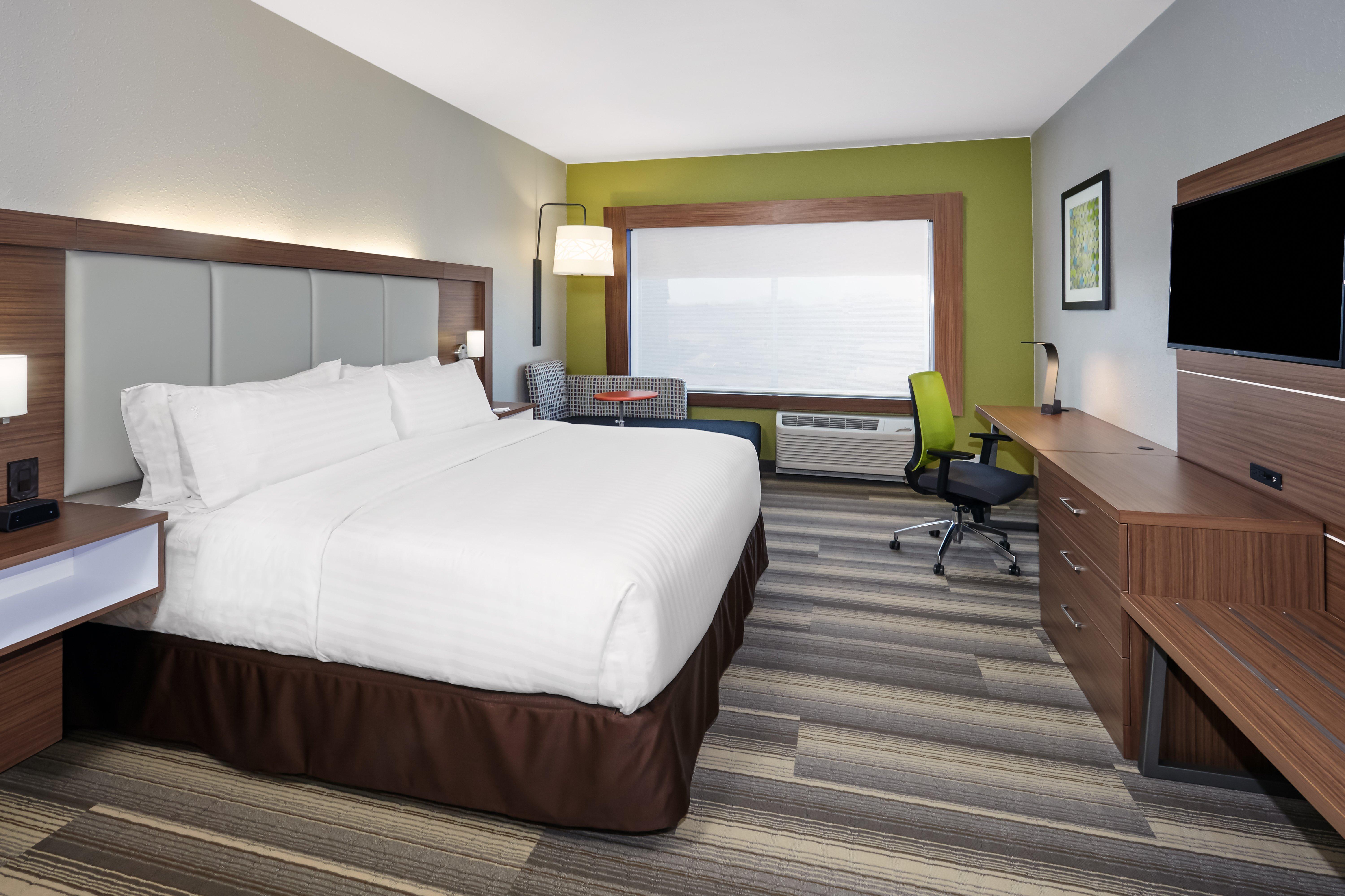 Holiday Inn Express & Suites Chicago North Shore - Niles By Ihg Екстериор снимка